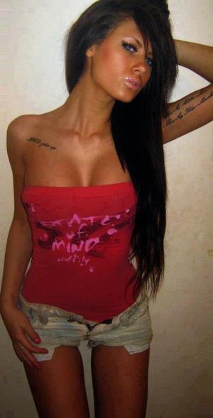 Escorts like Stevie are down to fuck you now!