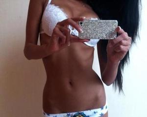 Escorts like Felisha are down to fuck you now!