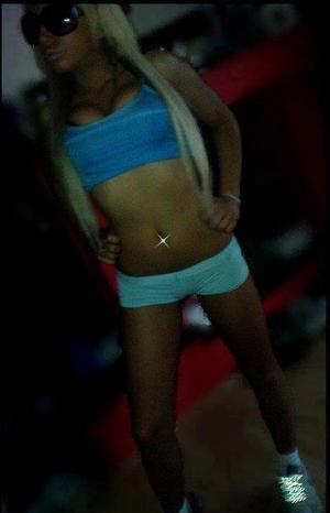 Perla from New Jersey is interested in nsa sex with a nice, young man