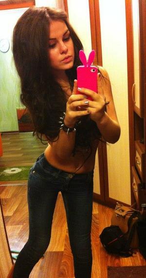 Brenna from New York is interested in nsa sex with a nice, young man