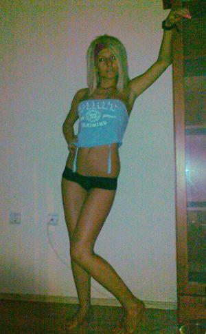 Escorts like Taylor are down to fuck you now!