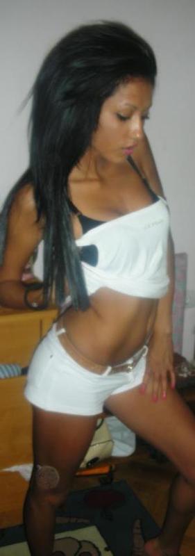 Looking for local cheaters? Take Catrina from Washington home with you