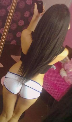 Alejandra from Delaware is looking for adult webcam chat