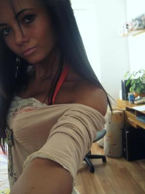 Looking for girls down to fuck? Julissa from Virginia is your girl