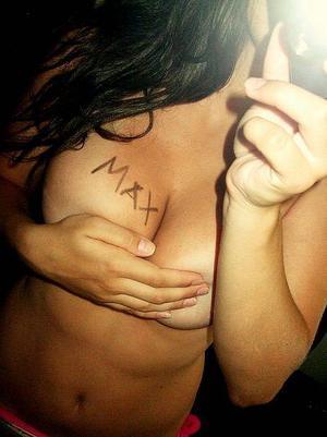 Alize is a cheater looking for a guy like you!