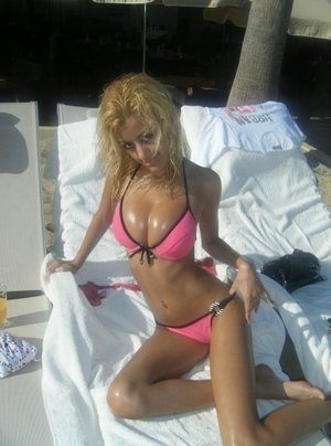 Alisha is a cheater looking for a guy like you!