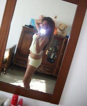 Allyson from Florida is the best local fuck buddy you can ever find
