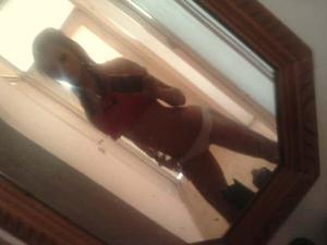 Ashlee from New York is DTF, are you?