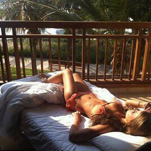 Mariana from Wisconsin is looking for adult webcam chat