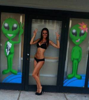 Alanna from Kansas is looking for adult webcam chat