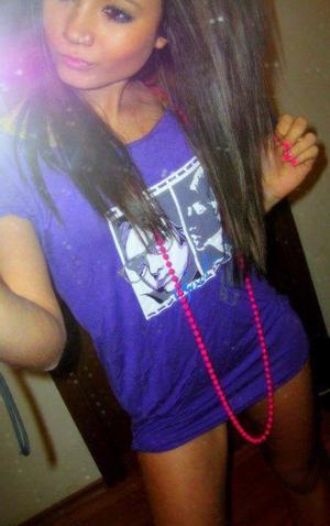 Looking for local cheaters? Take Katelin from Kansas home with you