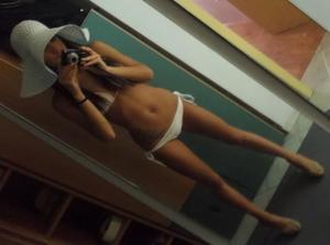 Margarita from Georgia is looking for adult webcam chat