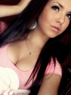 Corazon from Council, North Carolina is looking for adult webcam chat