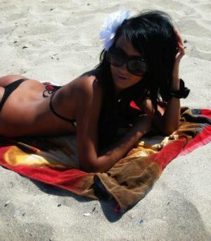 Meet local singles like Dawn from New York who want to fuck tonight