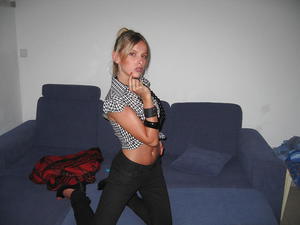 Escorts like Anita are down to fuck you now!